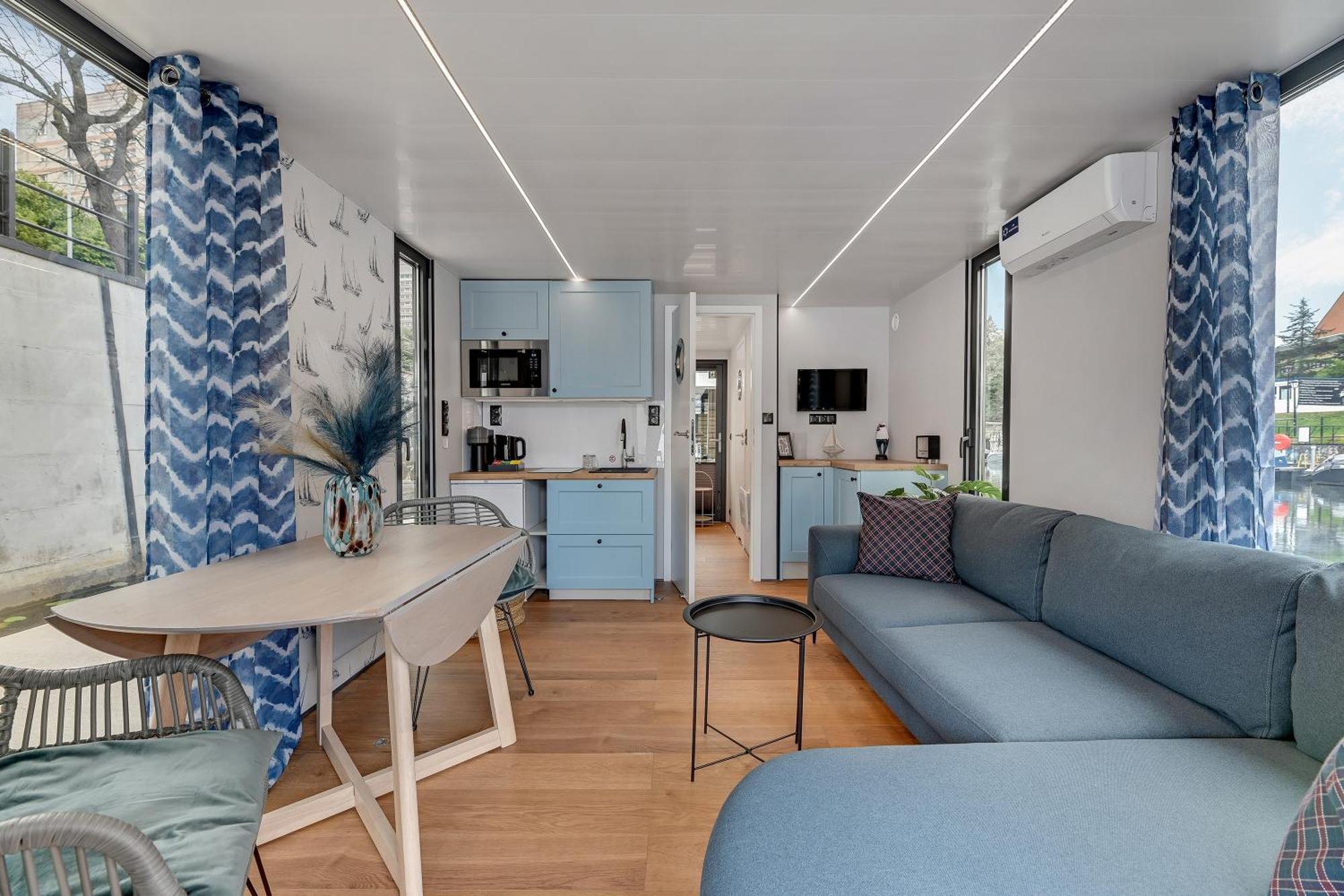 Domy Na Wodzie - La Mare Motlava Houseboats With Sauna By Downtown Apartments Гданск Екстериор снимка